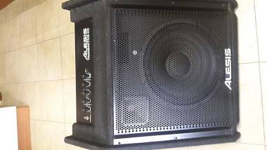 alesis.jpg