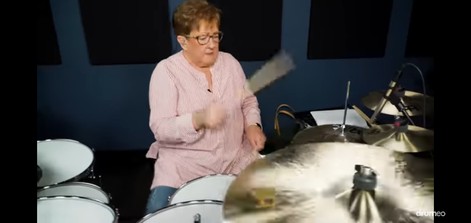 Screenshot_2019-12-28-21-07-19-548_com.google.android.youtube_resize_82.jpg